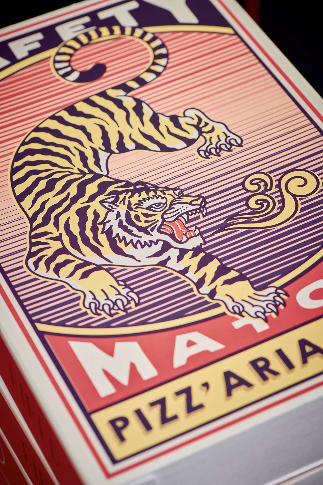 pizza-pizzaria-design-vintage-retro-classique